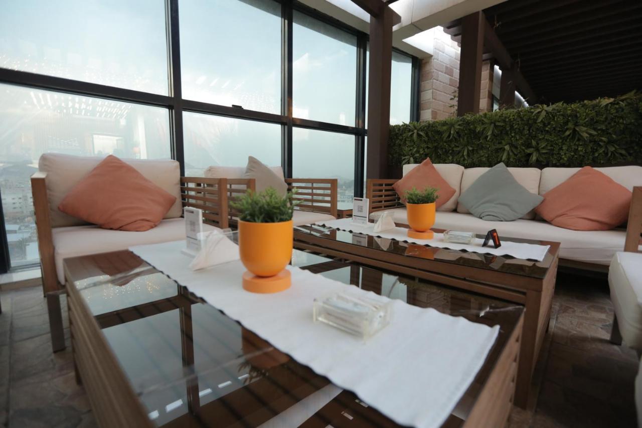 Broad Almkan Apart Hotel Ta'if Esterno foto