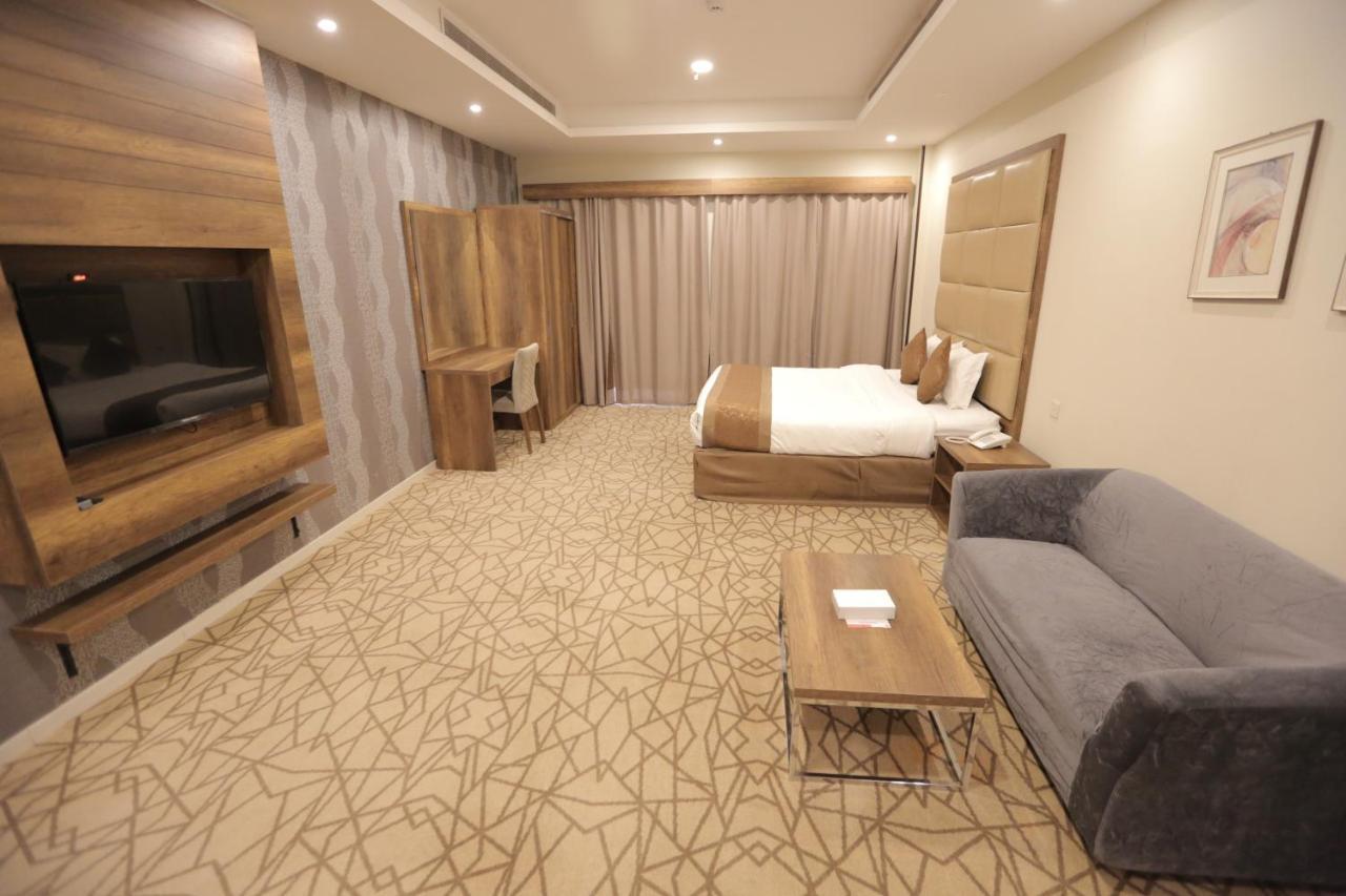 Broad Almkan Apart Hotel Ta'if Esterno foto